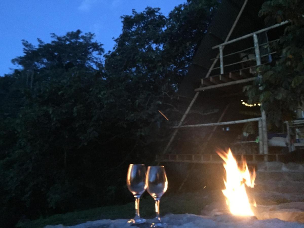 Glamping El Arbol En La Casa Villa San Antonio del Tequendama ภายนอก รูปภาพ