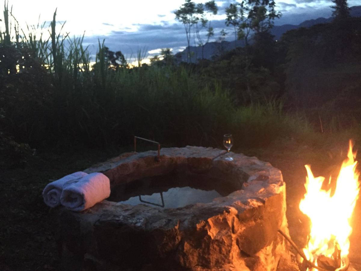 Glamping El Arbol En La Casa Villa San Antonio del Tequendama ภายนอก รูปภาพ